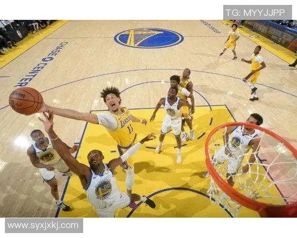 2019年10月17日湖人与勇士的精彩对决回顾与赛后分析